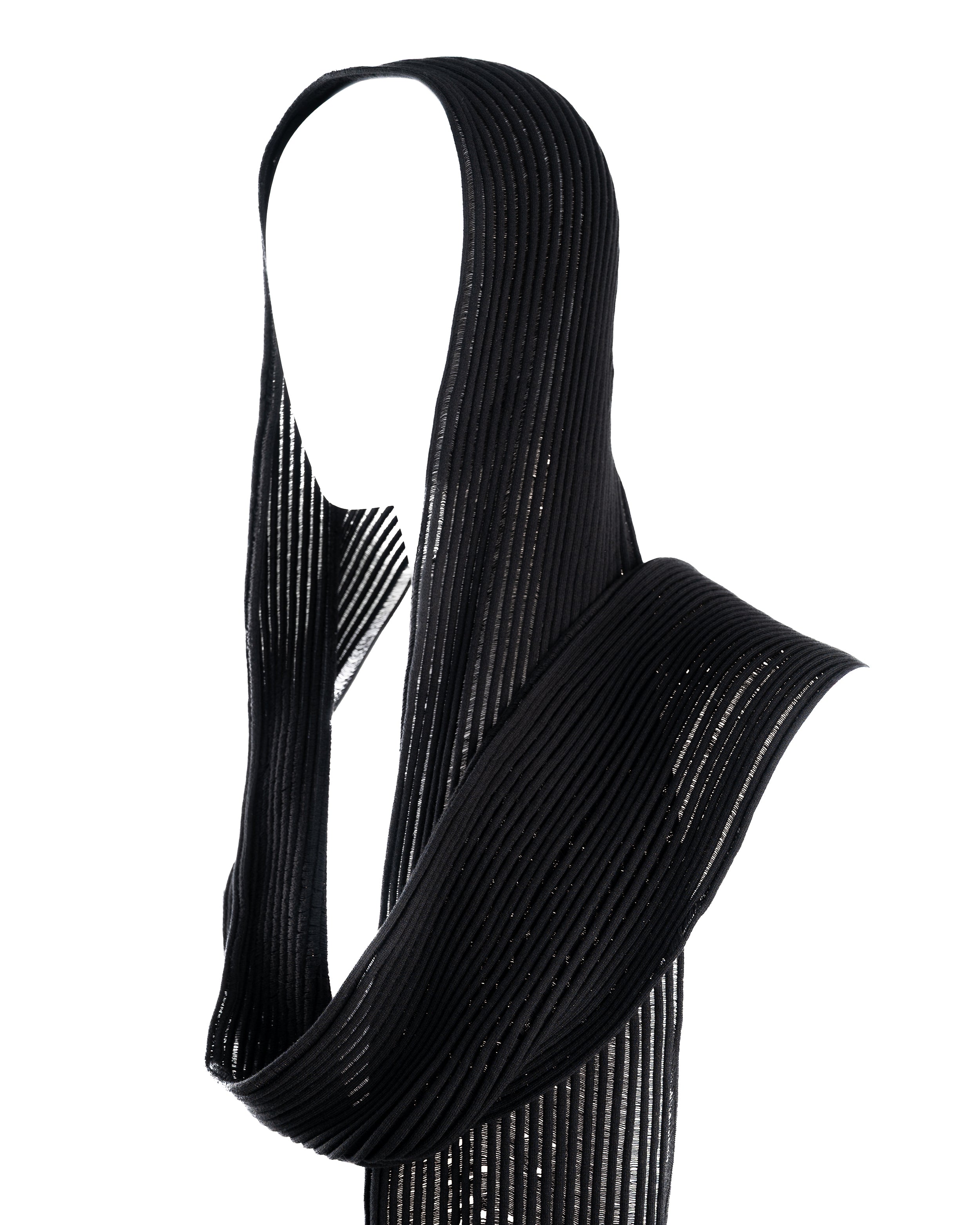 Float Hood Black